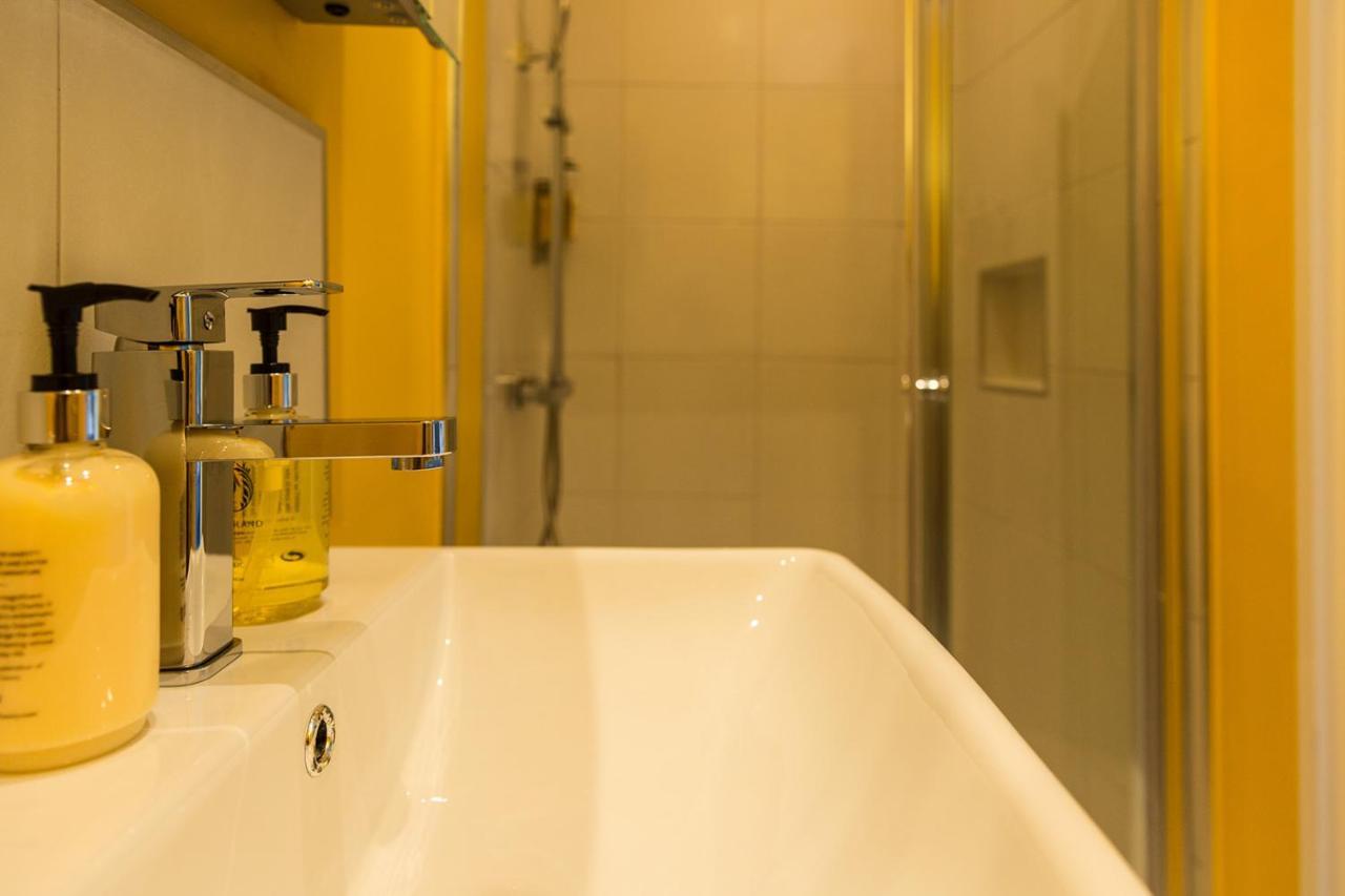 Severnside Press Bnb Newnham  Екстериор снимка